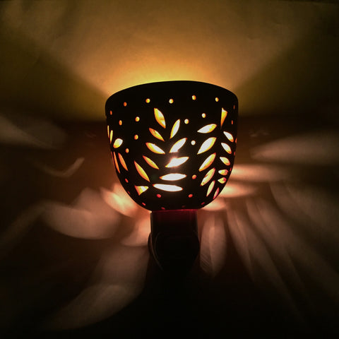 round nightlight orange/coral fern w dots