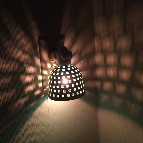 round night light  "squares all around"  white/aqua