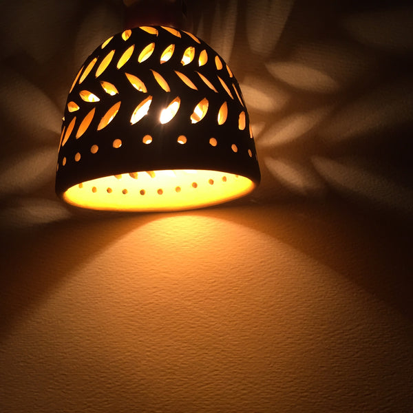 round night light in white double leaf garland yellow interior