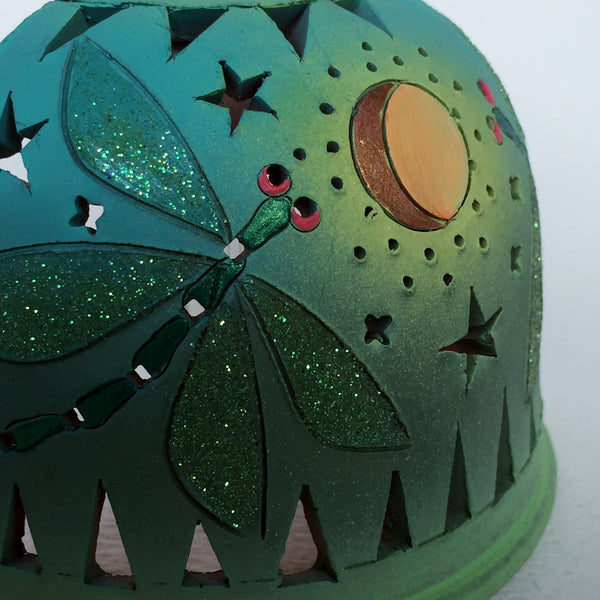 Half round night sparkle winged twin dragonflies